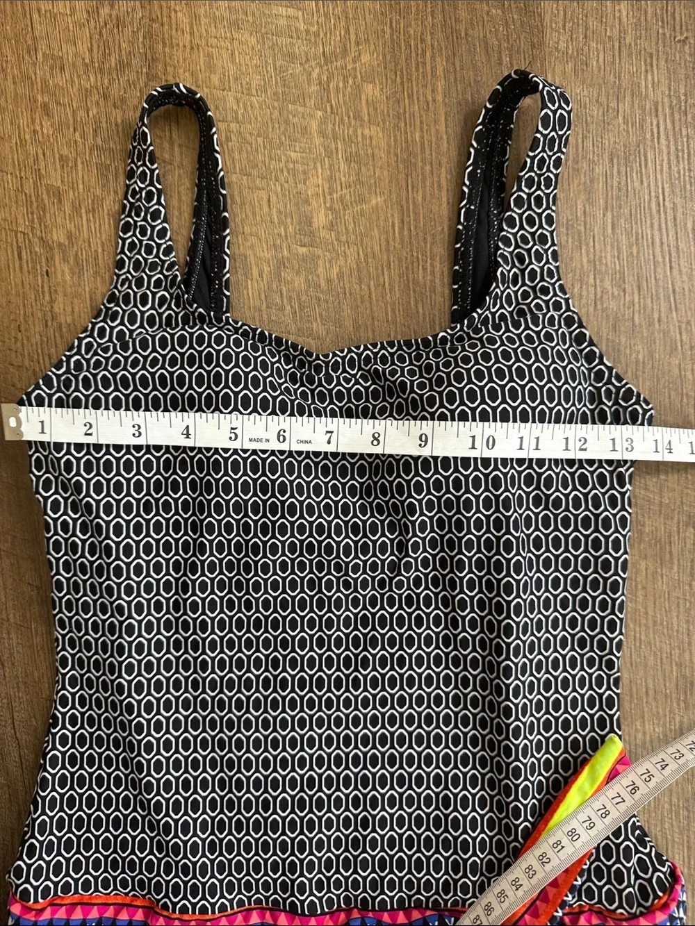 Jag Black Patterned One-Piece Swimsuit with Colorful Trim Size Medium